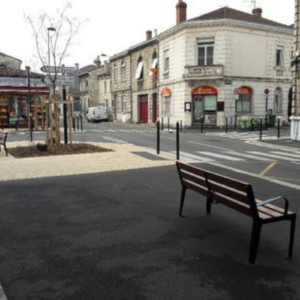 Photo d'un carrefour routier dans la ville de Bègles